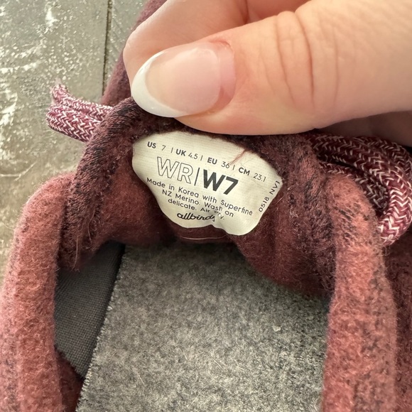 Allbirds Wool Runners Tuke Jam in Burgundy Maroon Comfort Sneakers Size 7 - Picture 5 of 7